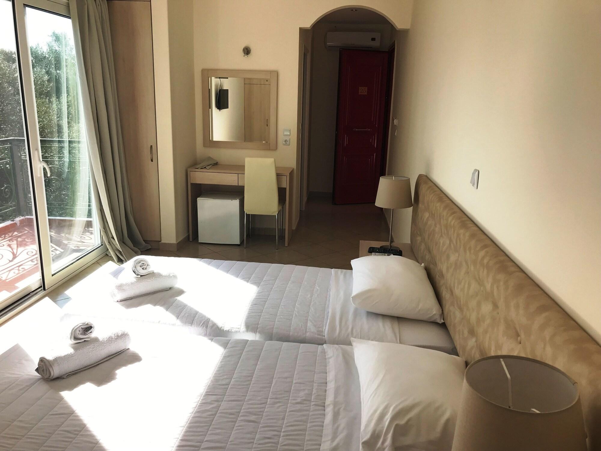 Ai Helis Resort Svoronata Esterno foto