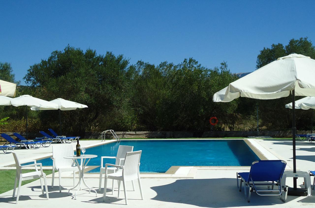 Ai Helis Resort Svoronata Esterno foto